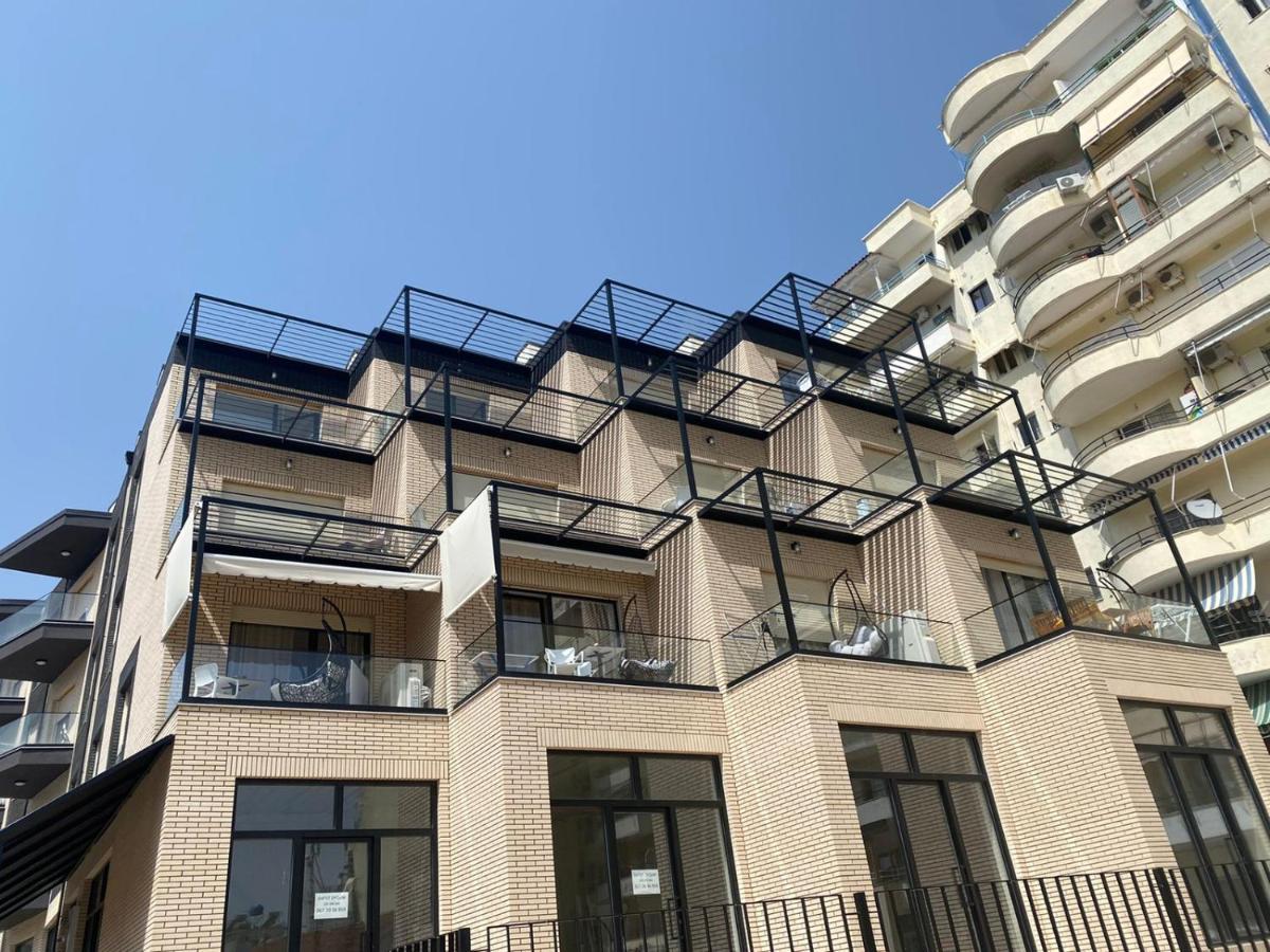 Apartment Artemis Himare Esterno foto
